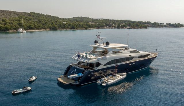 Arago Yacht 5