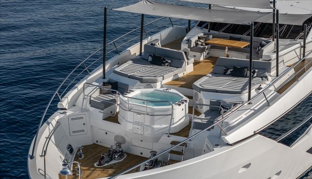 Noroader Yacht 2