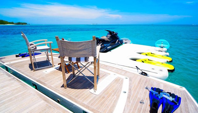 Daddy's $ Yacht 4