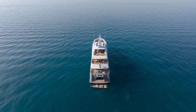 Reliance Yacht 3