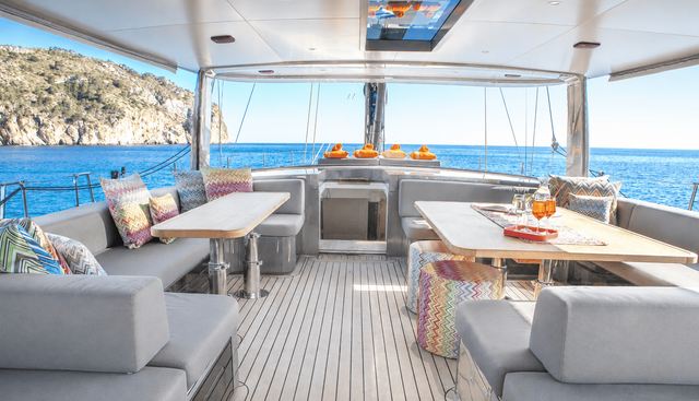 W Yacht 5