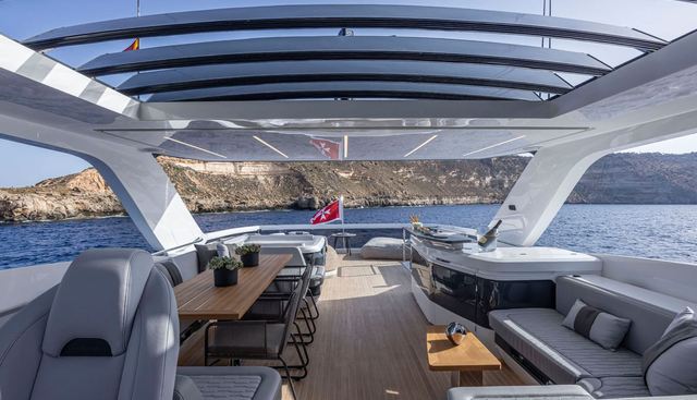 Pearly Spencer Yacht 3