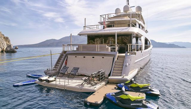La Pellegrina 1 Yacht 5