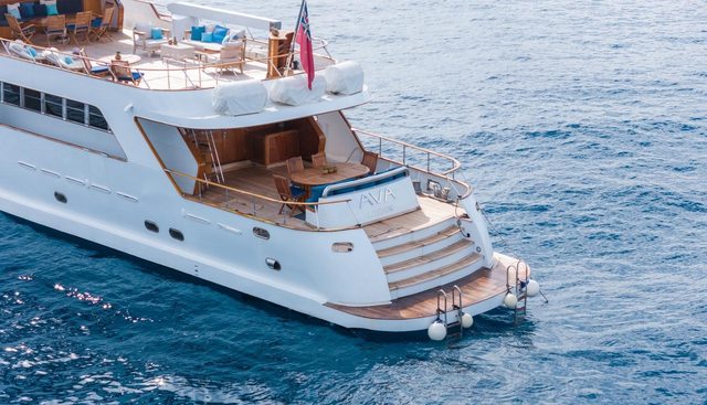 Ava Yacht 5