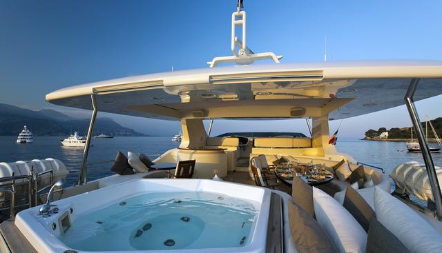Grande Yacht 2