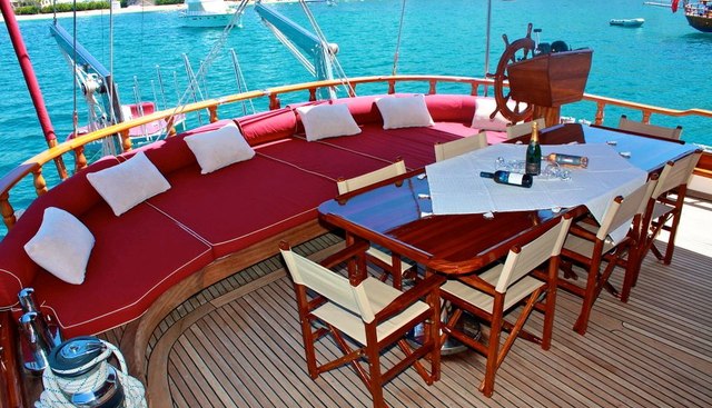 IL FRATELLO Charter Yacht - 4