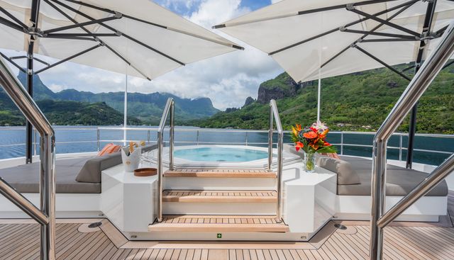 La Datcha Yacht 3