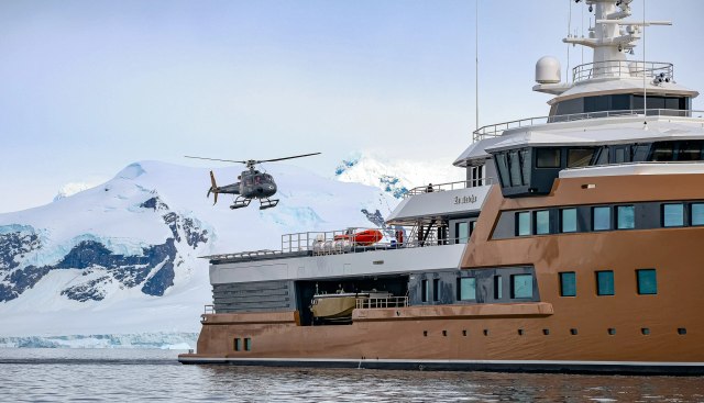La Datcha Yacht 4