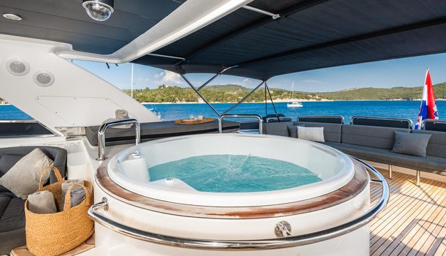 Conte Alberti Yacht 3