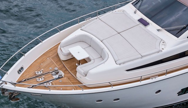 Bon Bon Yacht 2