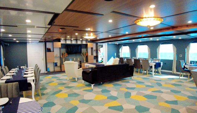 Limitless Yacht 2