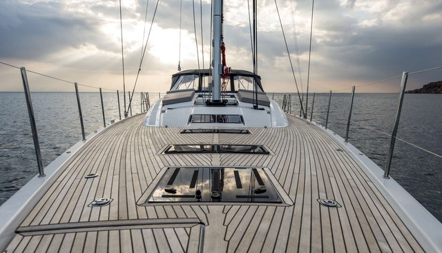 Life Time Yacht 3