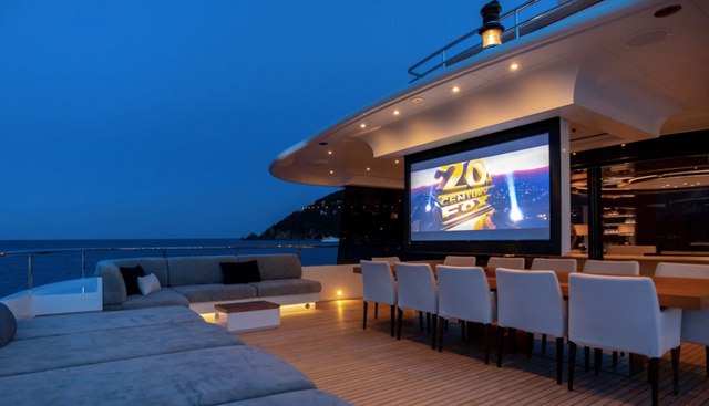 Pearl Yacht 2