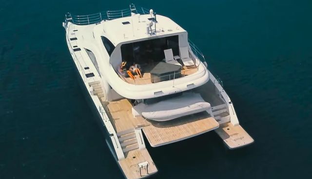 Moondance Yacht 5