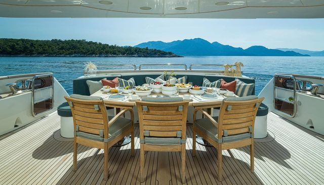 Oak Yacht 3