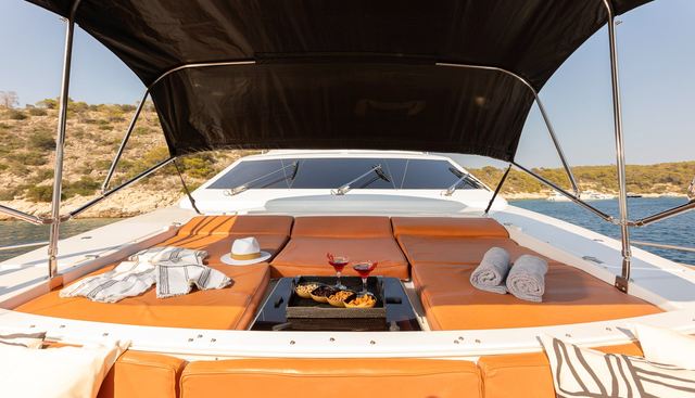 C-Rock Yacht 2