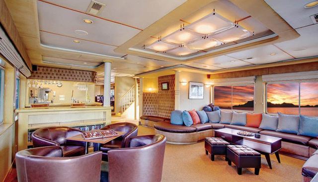 Safari Quest Yacht 5