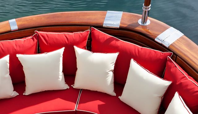 La Sultana Yacht 2
