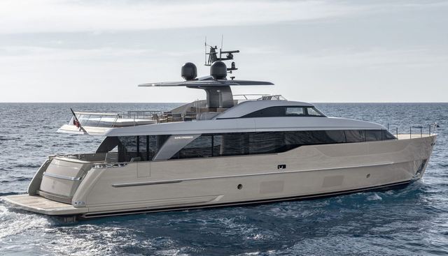 Penguins Yacht 2