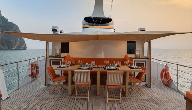 Camara C Yacht 3