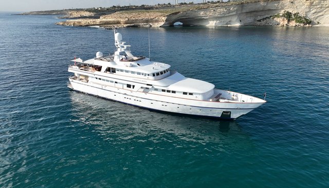 Cheetah Moon Yacht 3