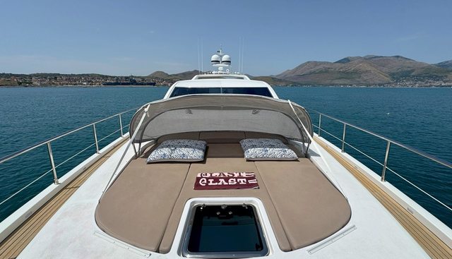 @Last Yacht 2