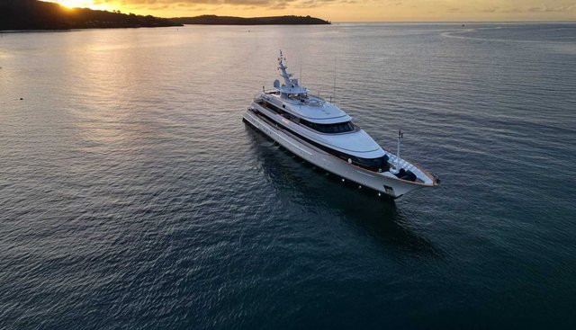 Solace Yacht 5