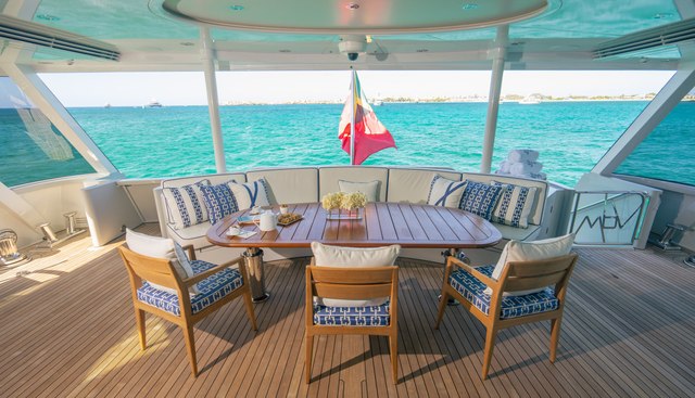 Victoria Del Mar Yacht 4