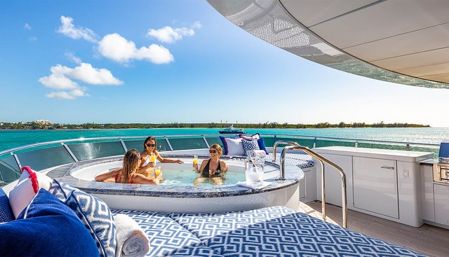 Coco Ray Yacht 2