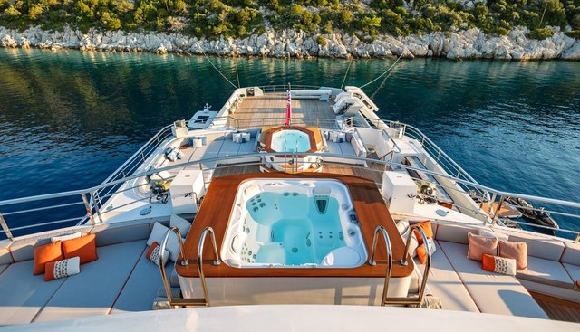 Victorious Yacht 2