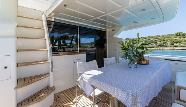 Amy Yacht 4