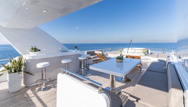 Lady G II Yacht 2