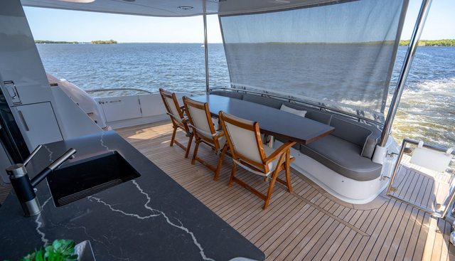 Voyager Yacht 5