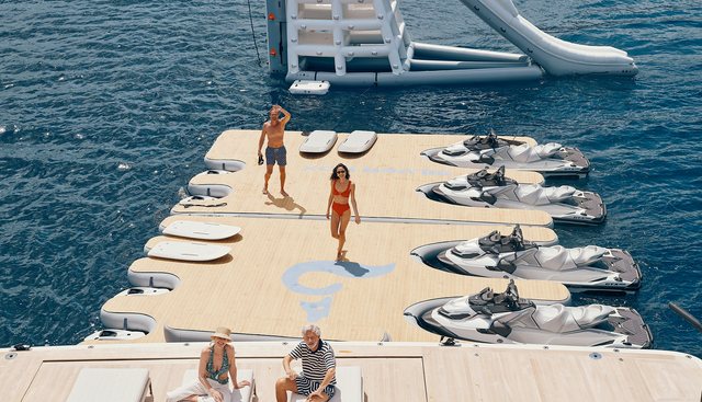 Silver Fox Yacht 4