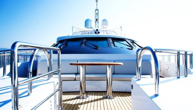 Yami Yacht 2