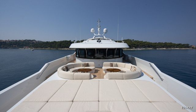 Mimi Yacht 3