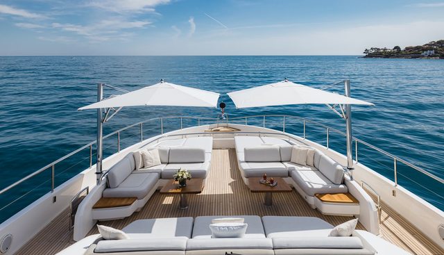 Riviera Living Yacht 2