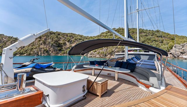 Tosca Yacht 3