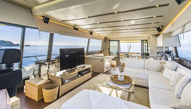 Blue M Yacht 5