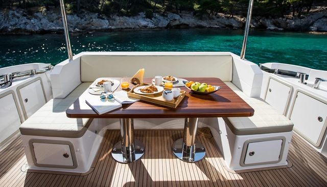 Tamara II Yacht 4