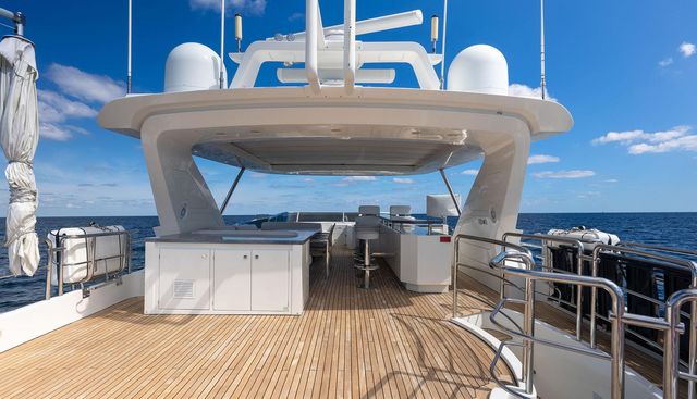 Satisfaction Yacht 3