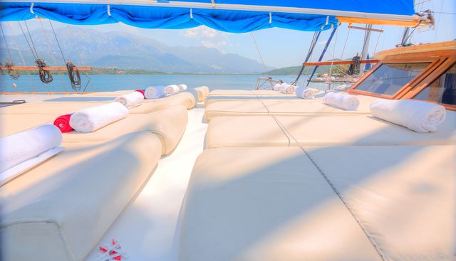 Lady Sovereign II Yacht 3