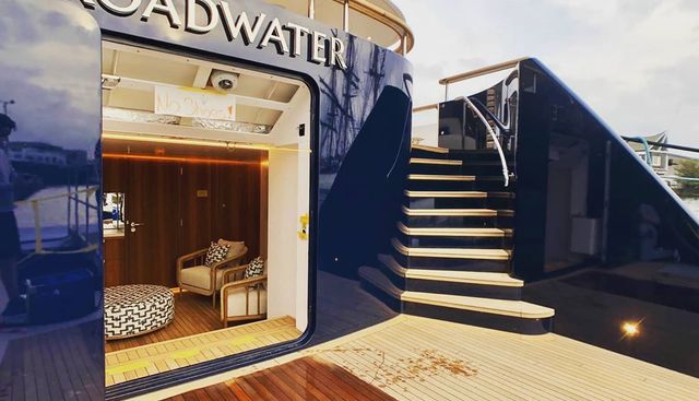 Juneluck Yacht 4