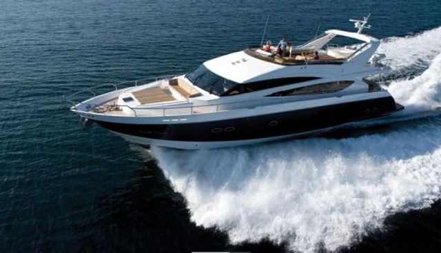 LADY B Yacht - Princess | Yacht Charter Fleet