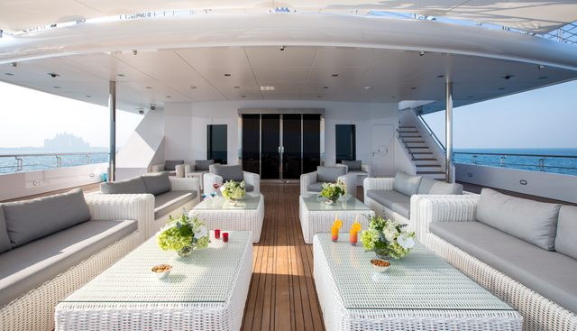 Luxury Charter Yacht Moonlight II