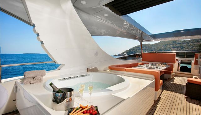 Y42 Yacht 3