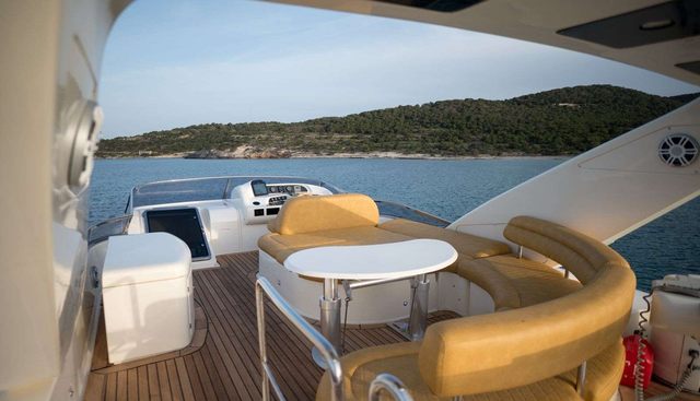 Estia Zeus Yacht 3
