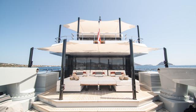 Fox Yacht 3