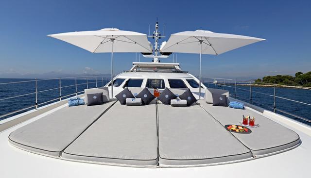 Aurelia Yacht 2