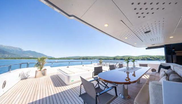 Aquarius Yacht 2